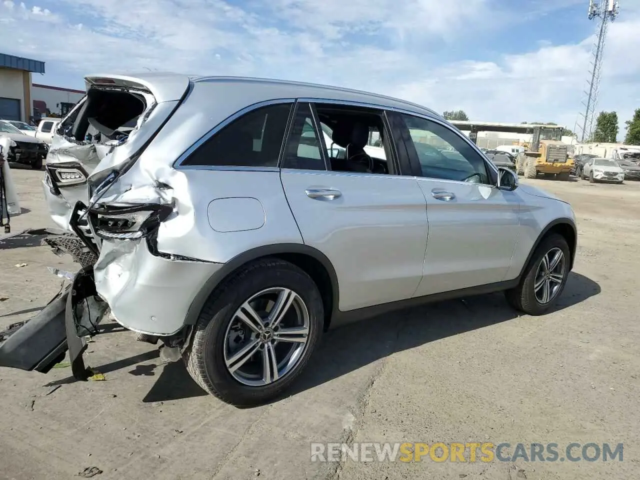 3 Photograph of a damaged car W1N0G8DB3LF782715 MERCEDES-BENZ GLC-CLASS 2020