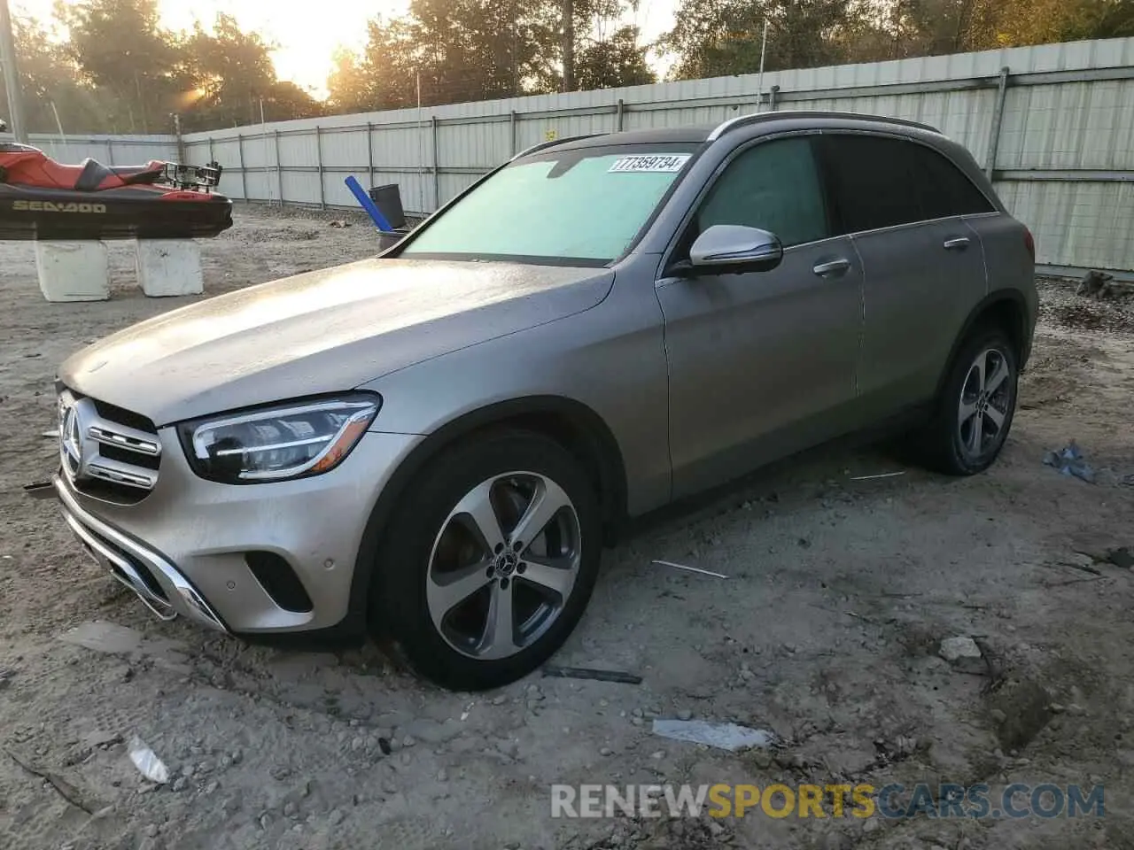 1 Photograph of a damaged car W1N0G8DB3LF831752 MERCEDES-BENZ GLC-CLASS 2020