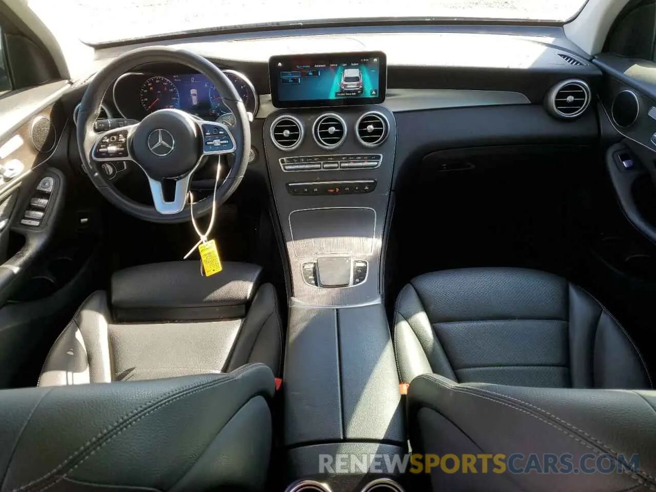 8 Photograph of a damaged car W1N0G8DB6LF771448 MERCEDES-BENZ GLC-CLASS 2020