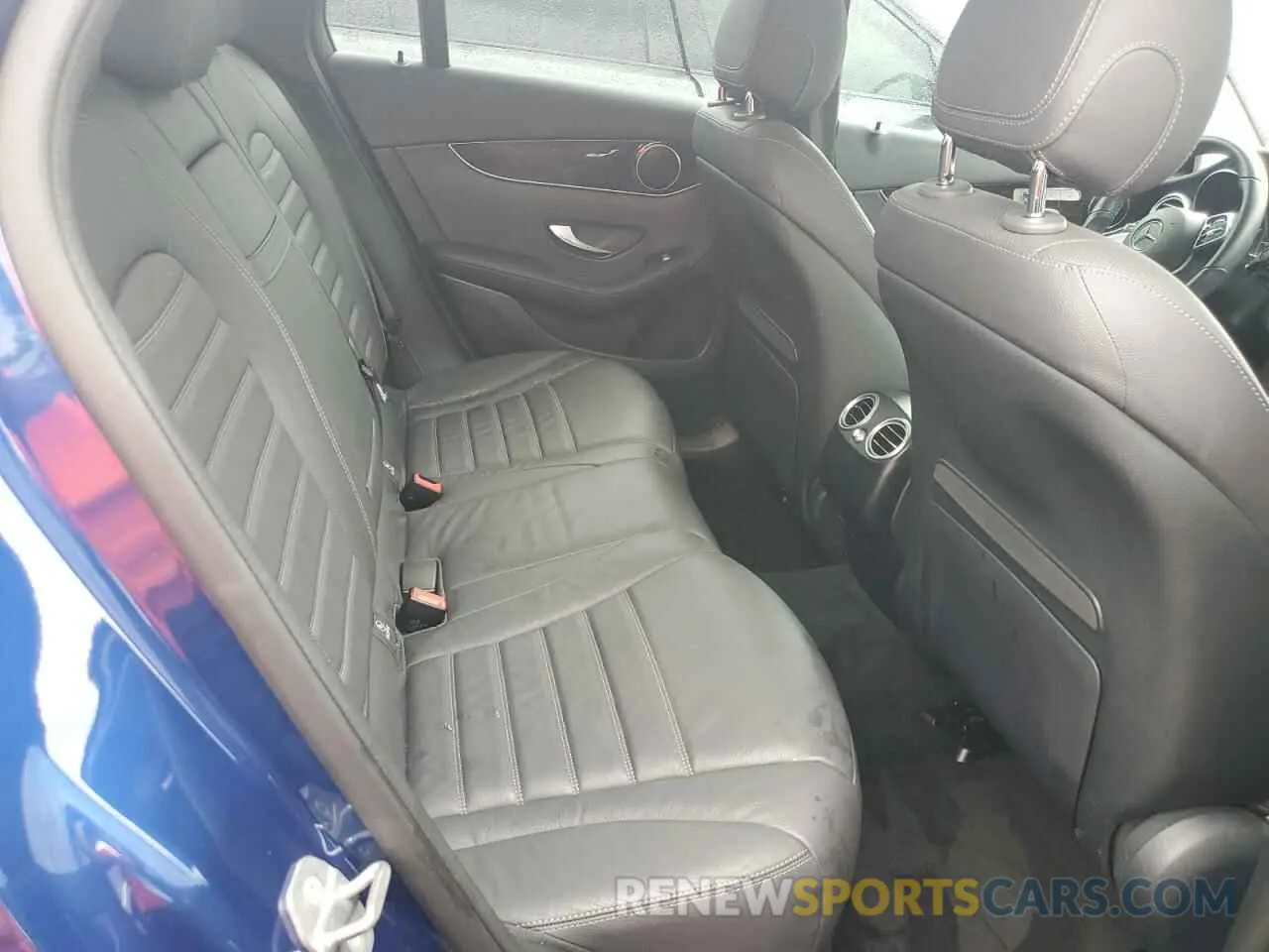 11 Photograph of a damaged car W1N0G8DB8LF811531 MERCEDES-BENZ GLC-CLASS 2020