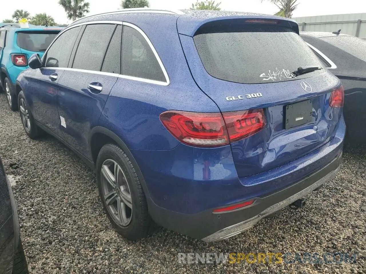 2 Photograph of a damaged car W1N0G8DB8LF811531 MERCEDES-BENZ GLC-CLASS 2020