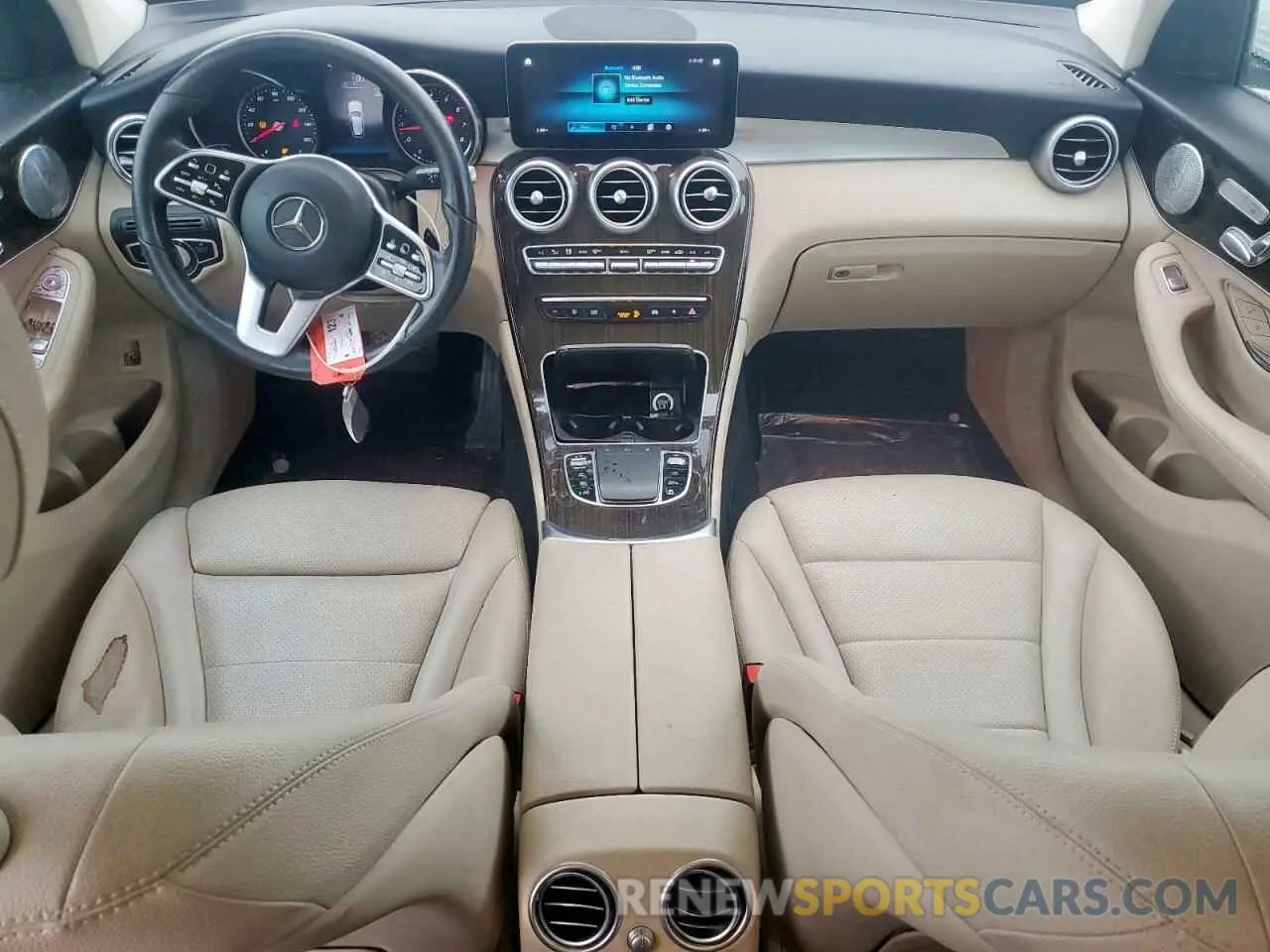 8 Photograph of a damaged car W1N0G8DB8LF828040 MERCEDES-BENZ GLC-CLASS 2020