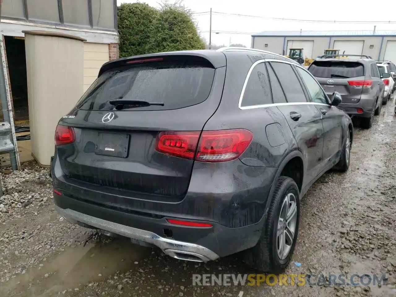 4 Photograph of a damaged car W1N0G8DB9LF769628 MERCEDES-BENZ GLC-CLASS 2020