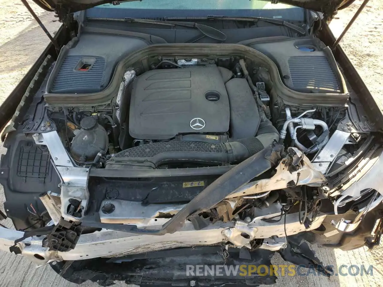 12 Photograph of a damaged car W1N0G8DB9LF773162 MERCEDES-BENZ GLC-CLASS 2020