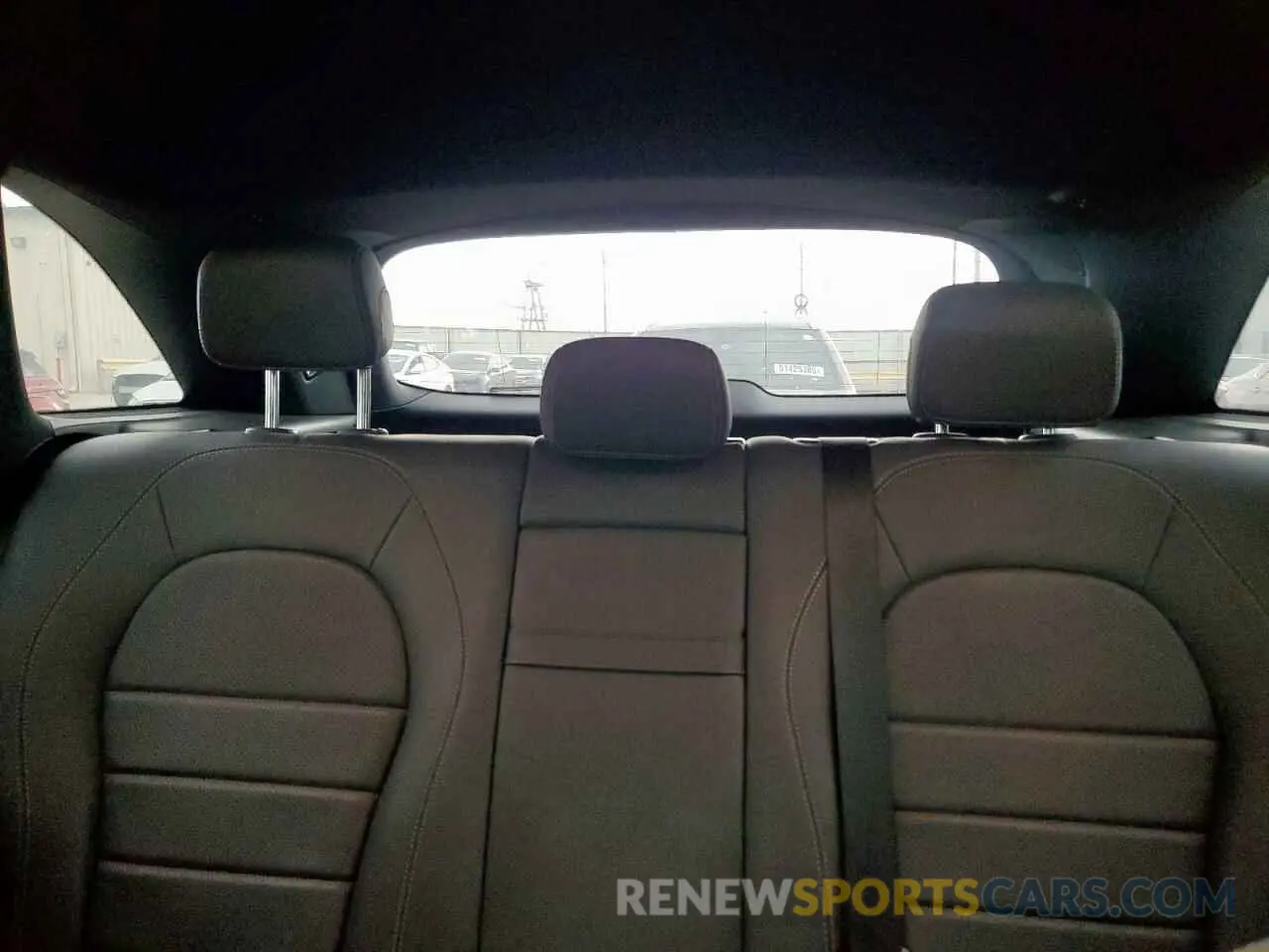 10 Photograph of a damaged car W1N0G8DB9LF803907 MERCEDES-BENZ GLC-CLASS 2020