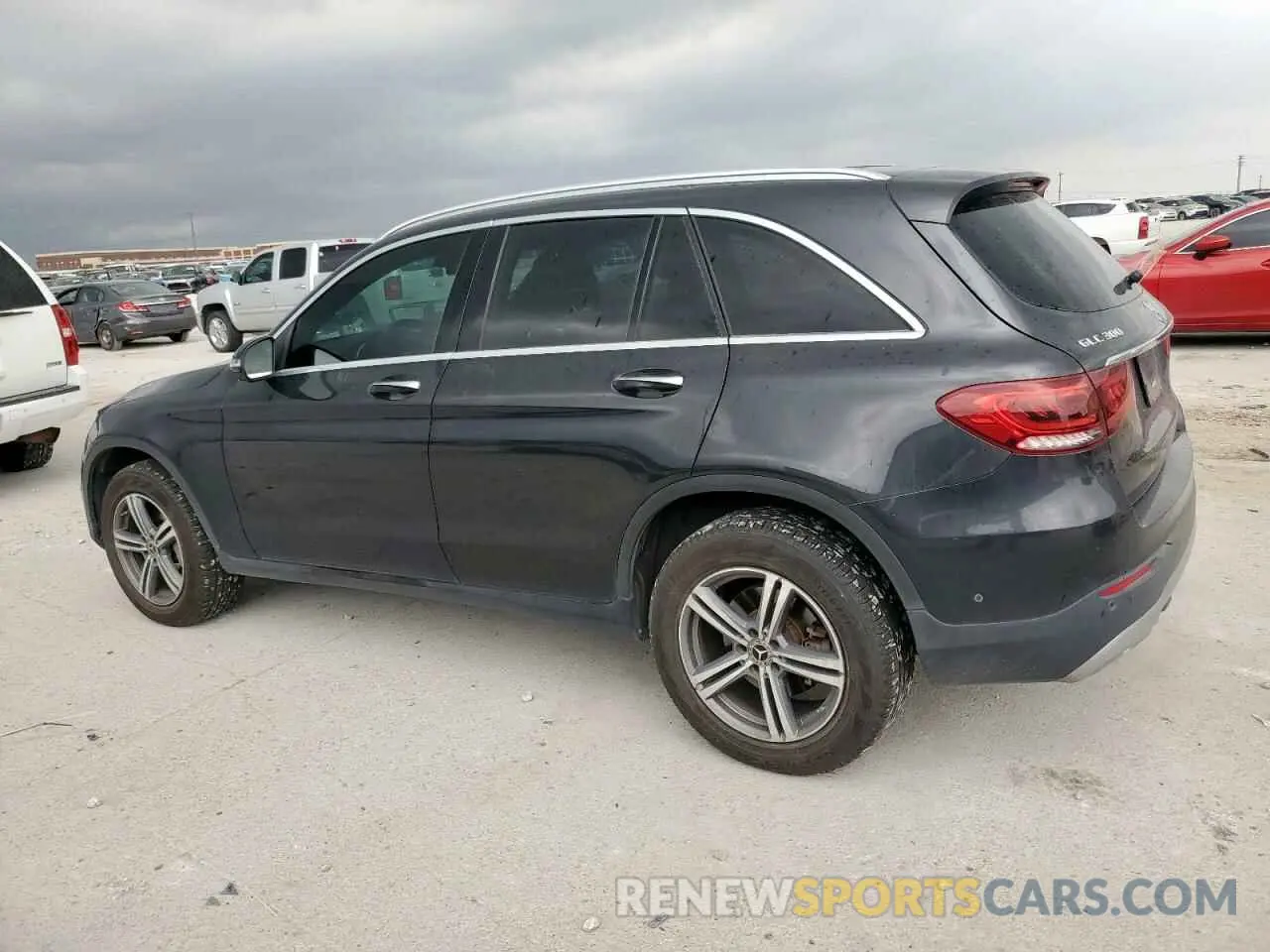 2 Photograph of a damaged car W1N0G8DB9LF803907 MERCEDES-BENZ GLC-CLASS 2020