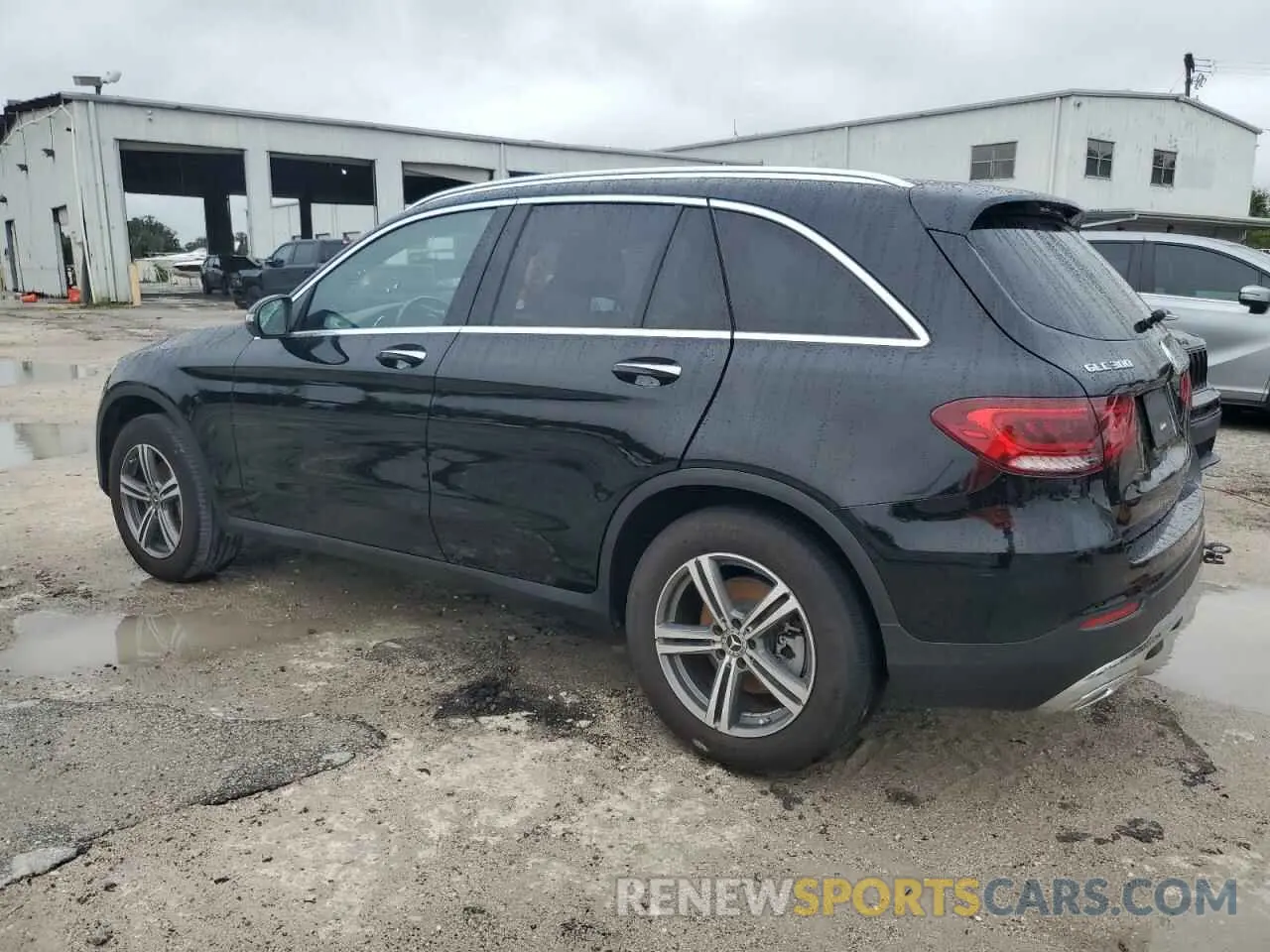 2 Photograph of a damaged car W1N0G8DB9LF851701 MERCEDES-BENZ GLC-CLASS 2020