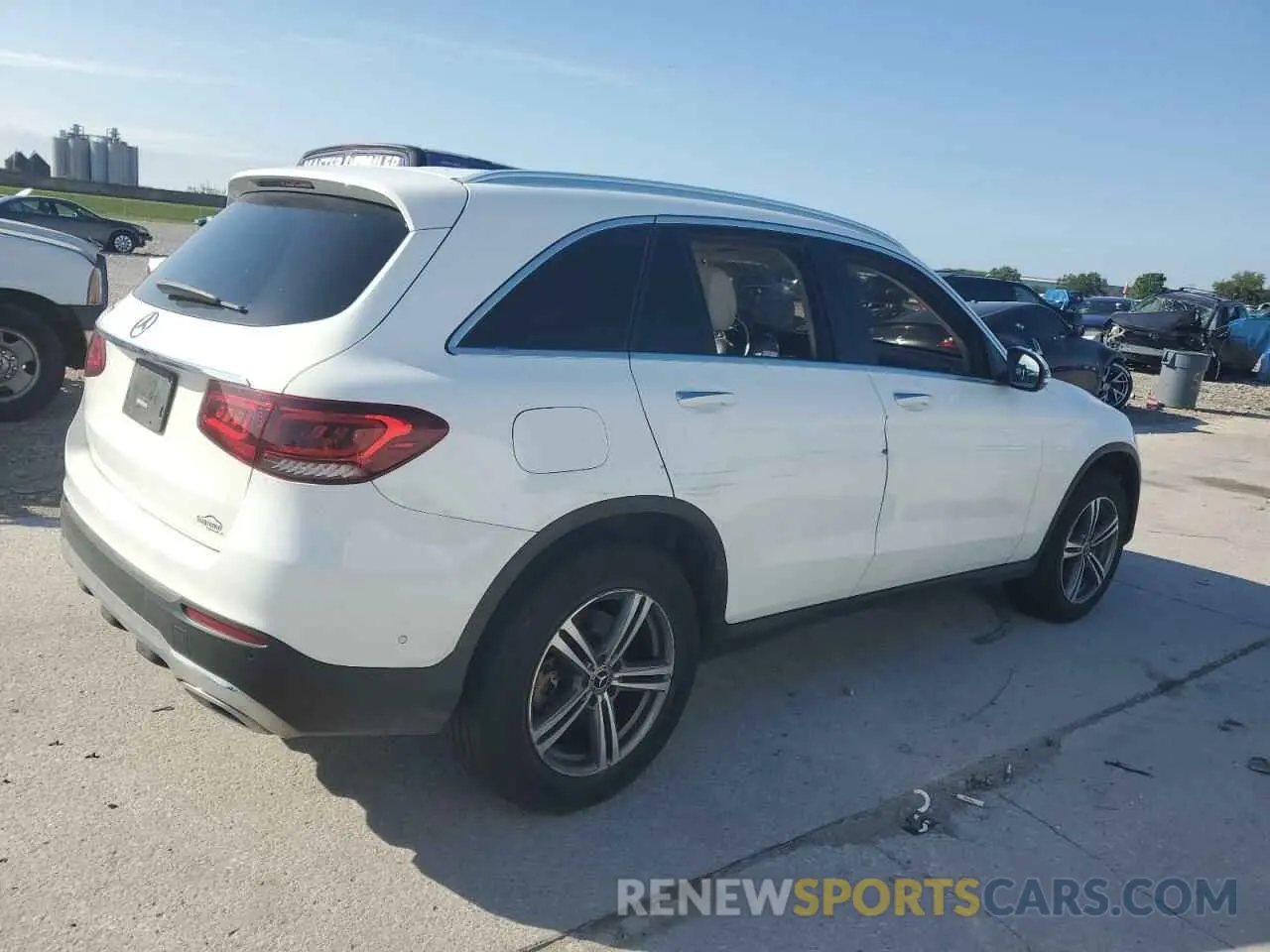 3 Photograph of a damaged car W1N0G8DBXLF864053 MERCEDES-BENZ GLC-CLASS 2020