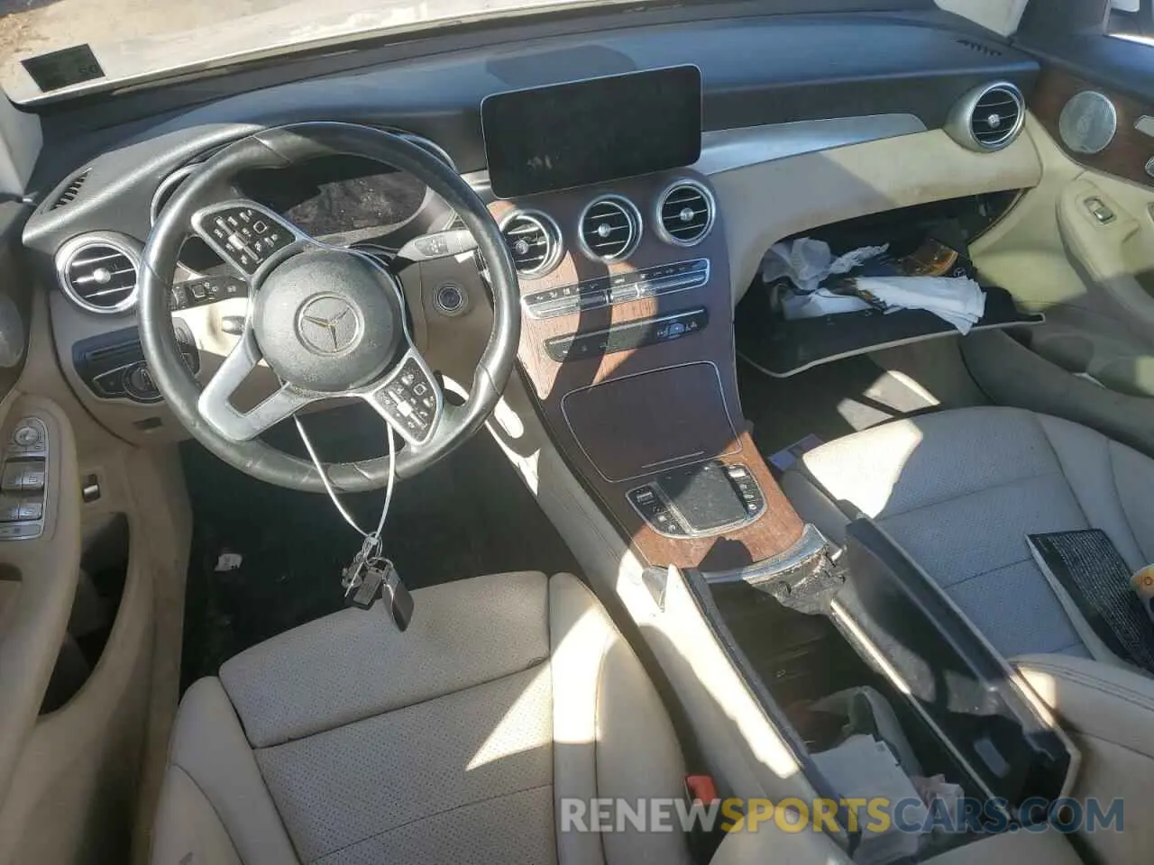 8 Photograph of a damaged car W1N0G8DBXLF864053 MERCEDES-BENZ GLC-CLASS 2020