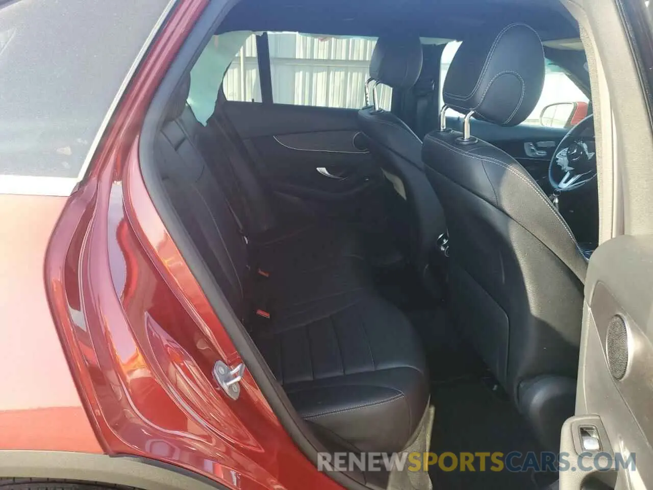10 Photograph of a damaged car W1N0G8EB0LF826328 MERCEDES-BENZ GLC-CLASS 2020
