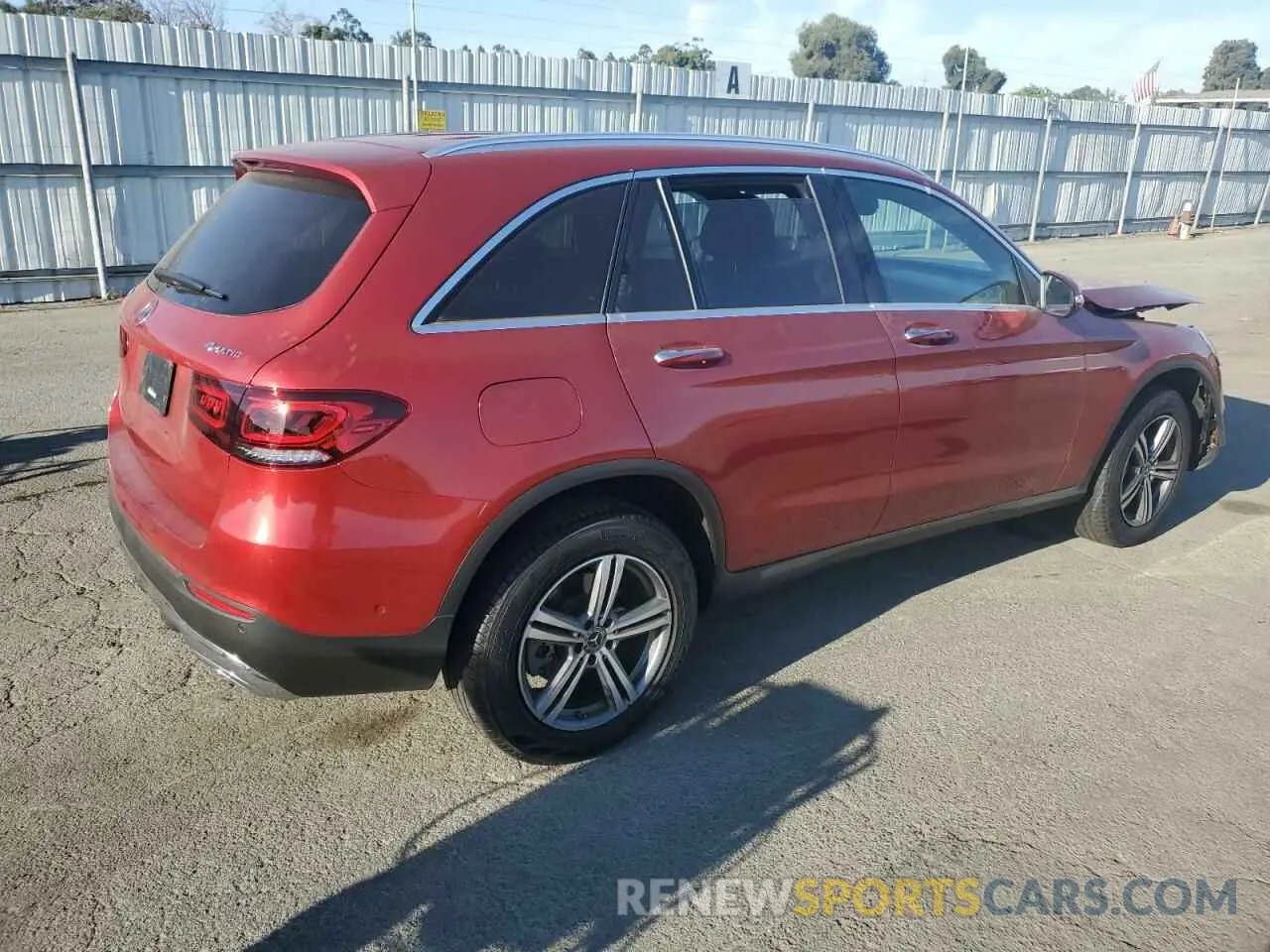 3 Photograph of a damaged car W1N0G8EB0LF826328 MERCEDES-BENZ GLC-CLASS 2020