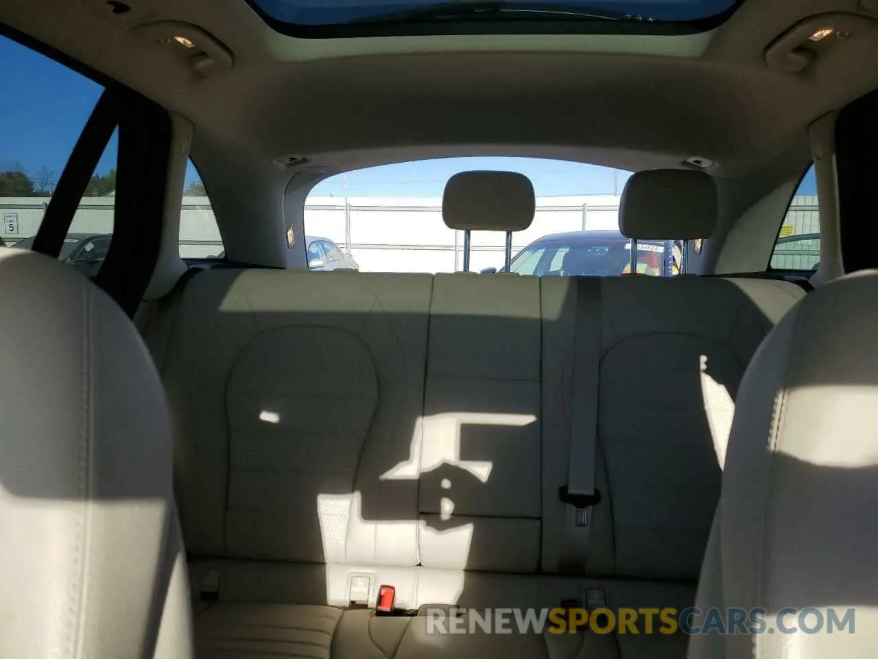 10 Photograph of a damaged car W1N0G8EB2LF763801 MERCEDES-BENZ GLC-CLASS 2020