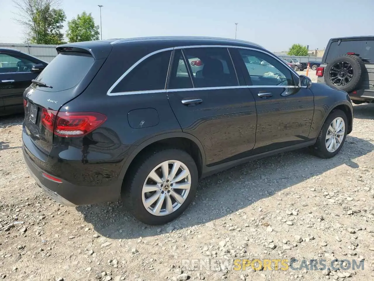 3 Photograph of a damaged car W1N0G8EB2LF849612 MERCEDES-BENZ GLC-CLASS 2020