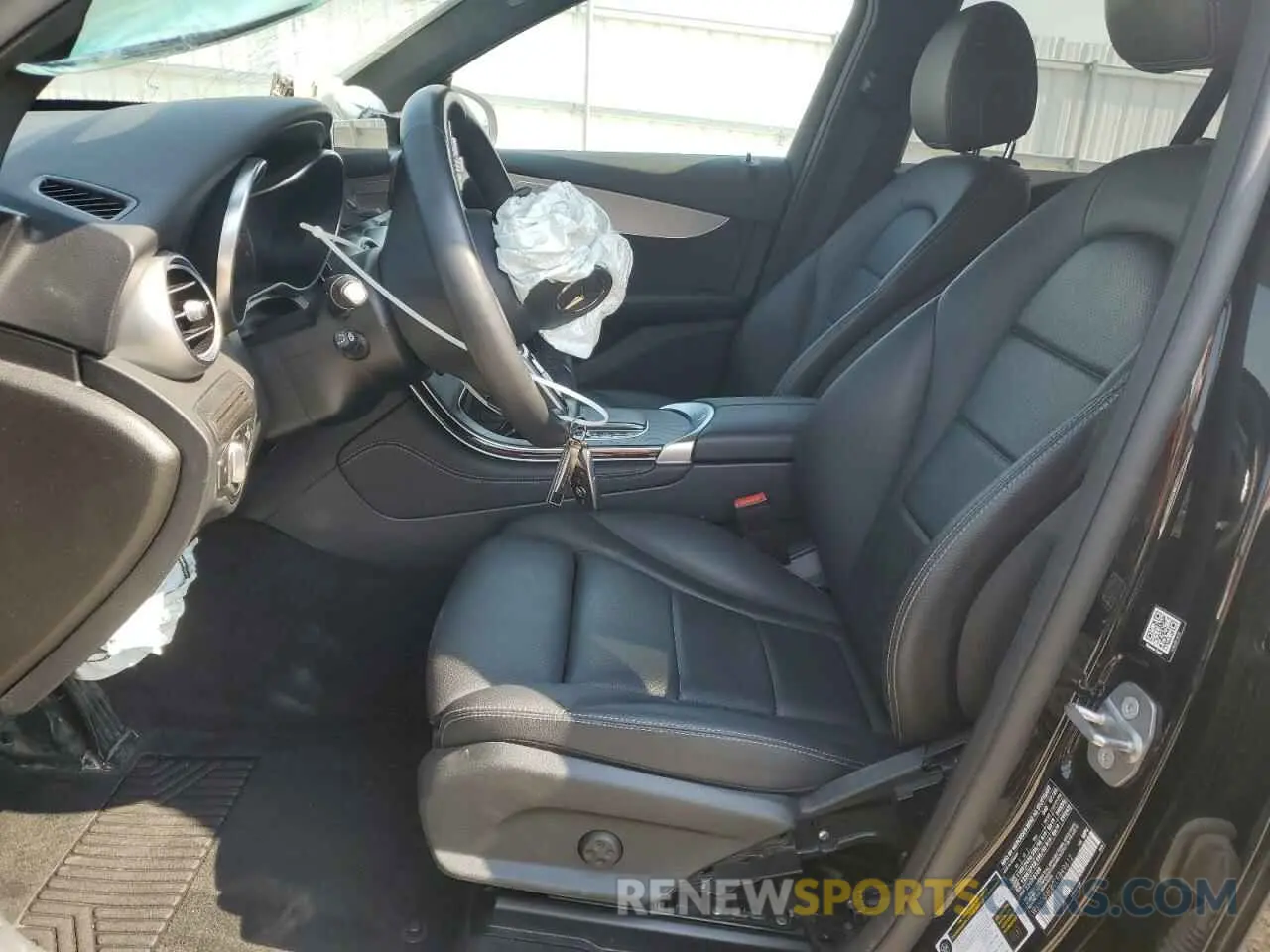 7 Photograph of a damaged car W1N0G8EB2LF849612 MERCEDES-BENZ GLC-CLASS 2020