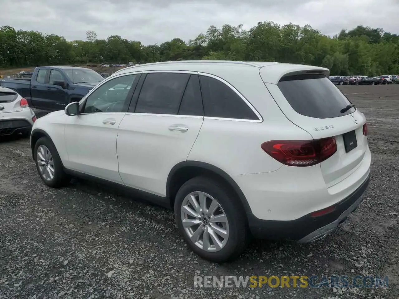 2 Photograph of a damaged car W1N0G8EB3LF764830 MERCEDES-BENZ GLC-CLASS 2020