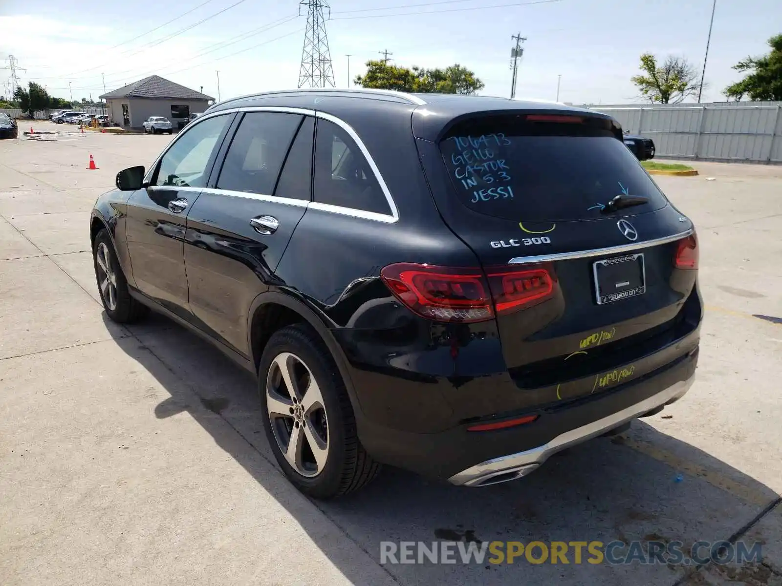 3 Photograph of a damaged car W1N0G8EB4LF789106 MERCEDES-BENZ GLC-CLASS 2020