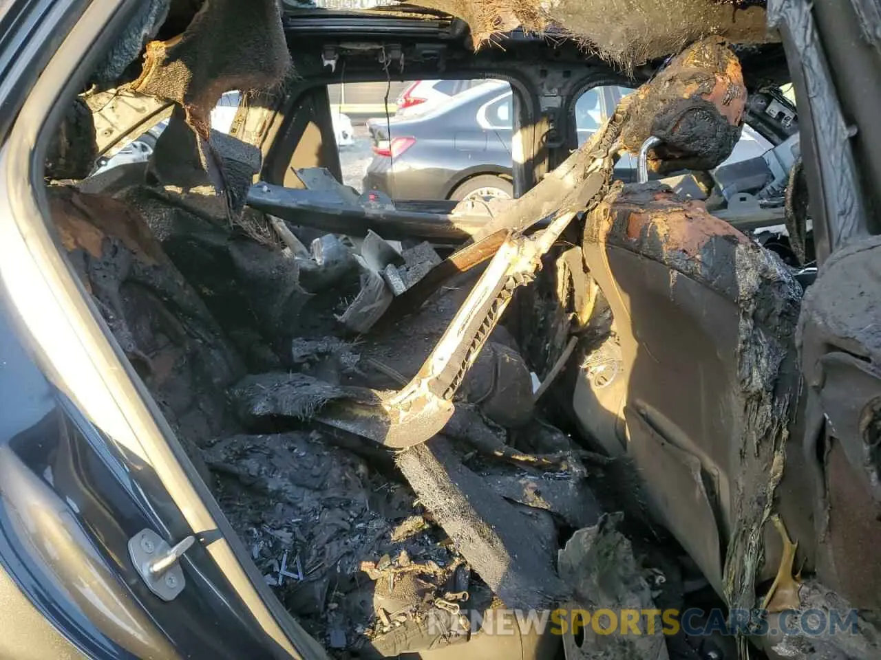 11 Photograph of a damaged car W1N0G8EB4LF806275 MERCEDES-BENZ GLC-CLASS 2020
