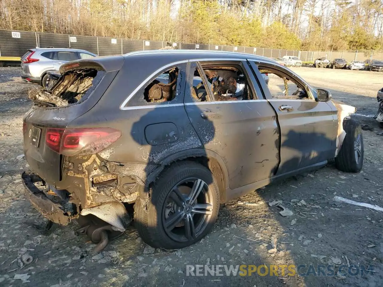 3 Photograph of a damaged car W1N0G8EB4LF806275 MERCEDES-BENZ GLC-CLASS 2020