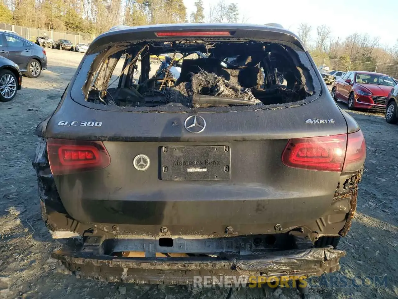 6 Photograph of a damaged car W1N0G8EB4LF806275 MERCEDES-BENZ GLC-CLASS 2020