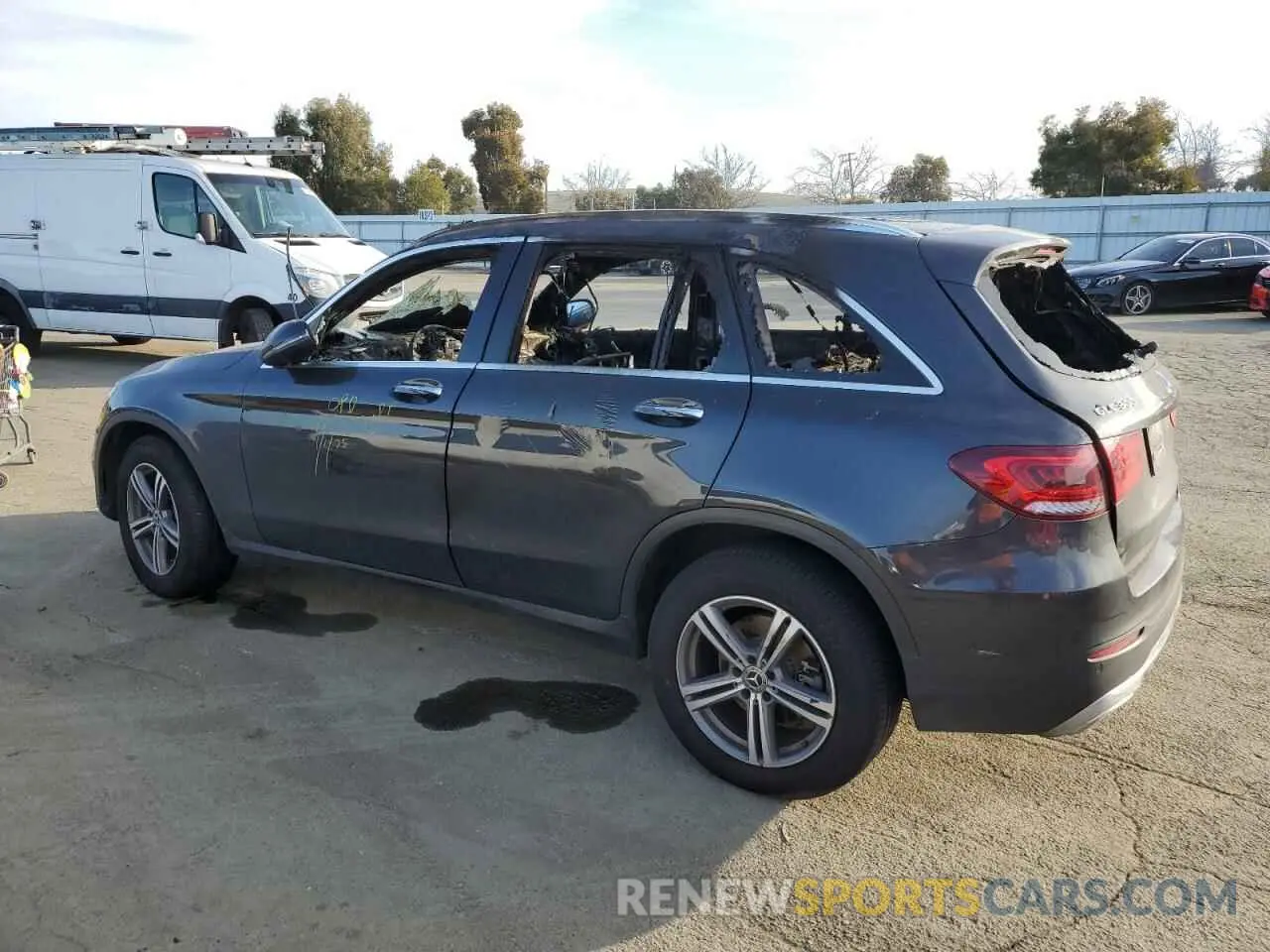2 Photograph of a damaged car W1N0G8EB6LF759363 MERCEDES-BENZ GLC-CLASS 2020