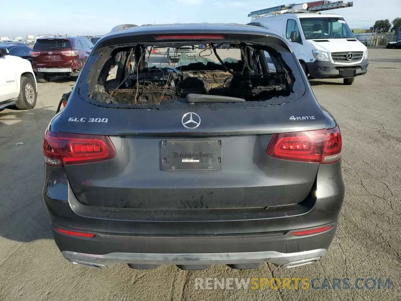 6 Photograph of a damaged car W1N0G8EB6LF759363 MERCEDES-BENZ GLC-CLASS 2020