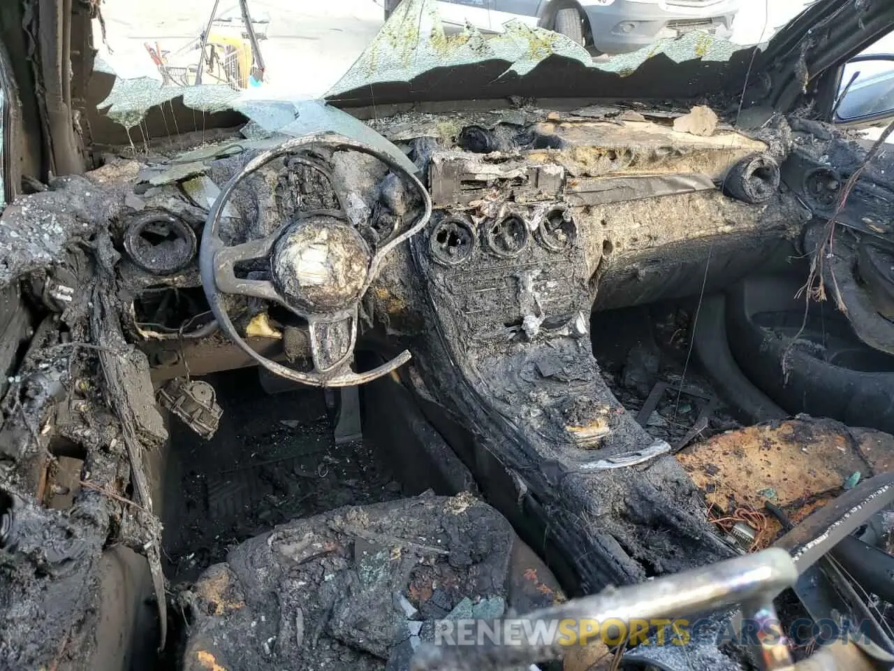 8 Photograph of a damaged car W1N0G8EB6LF759363 MERCEDES-BENZ GLC-CLASS 2020