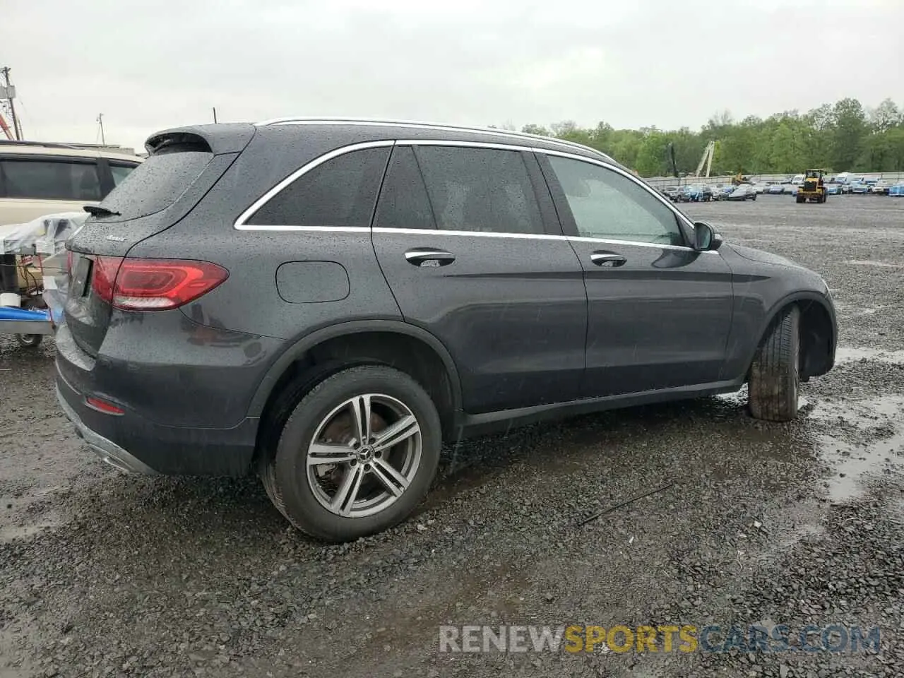 3 Photograph of a damaged car W1N0G8EB6LF772078 MERCEDES-BENZ GLC-CLASS 2020