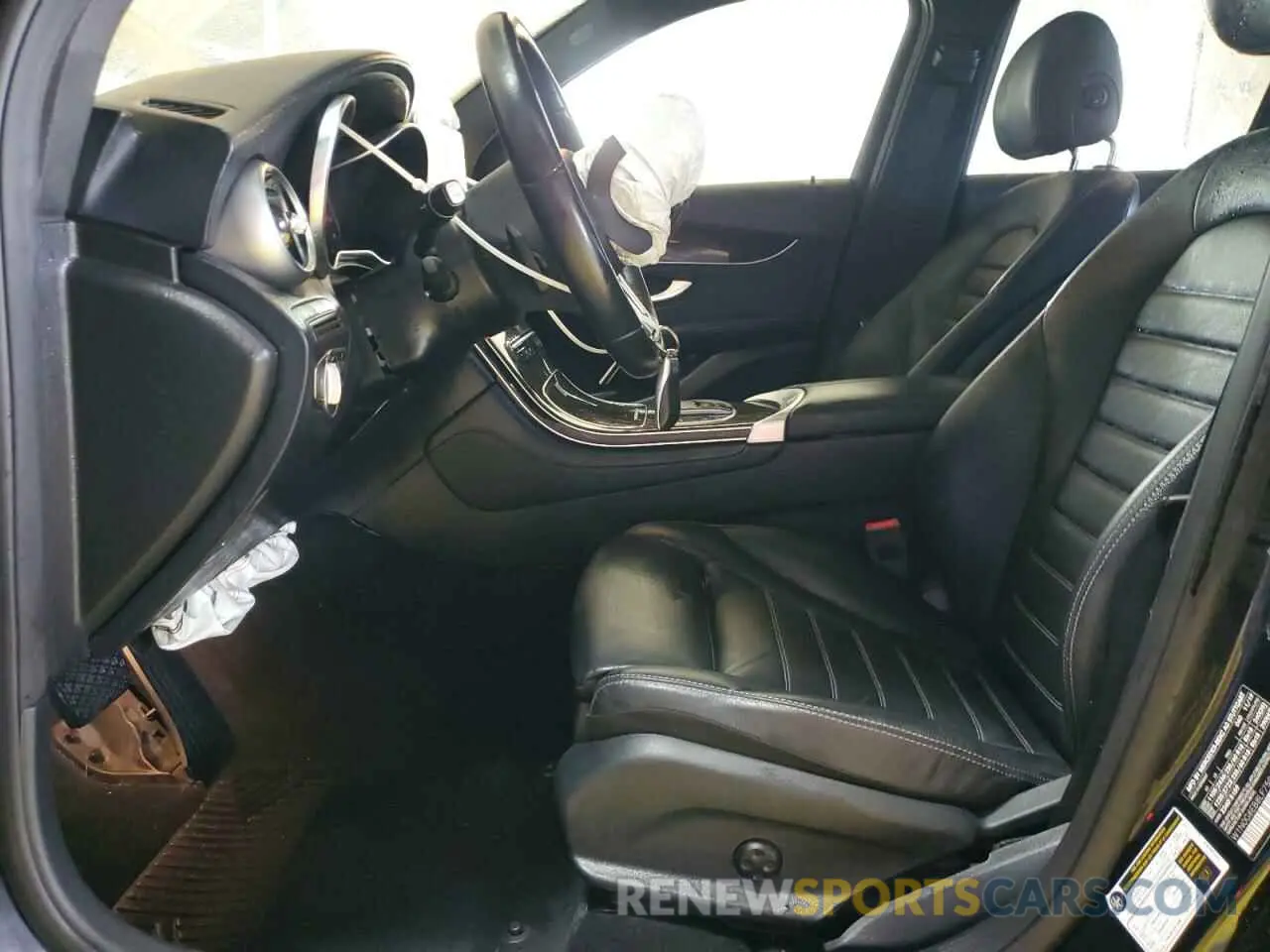 7 Photograph of a damaged car W1N0G8EB8LF759638 MERCEDES-BENZ GLC-CLASS 2020
