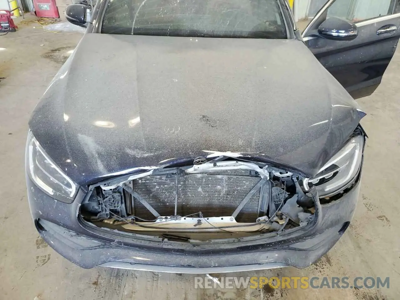 12 Photograph of a damaged car W1N0G8EB8LF845824 MERCEDES-BENZ GLC-CLASS 2020