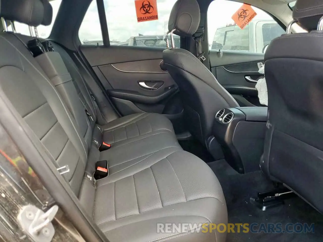 11 Photograph of a damaged car W1N0G8EB9LF854063 MERCEDES-BENZ GLC-CLASS 2020