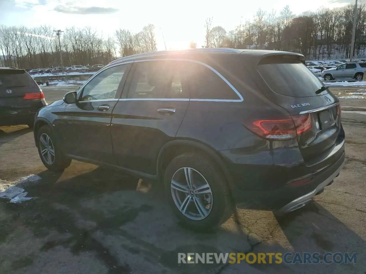 2 Photograph of a damaged car W1N0G8EB9LF865323 MERCEDES-BENZ GLC-CLASS 2020
