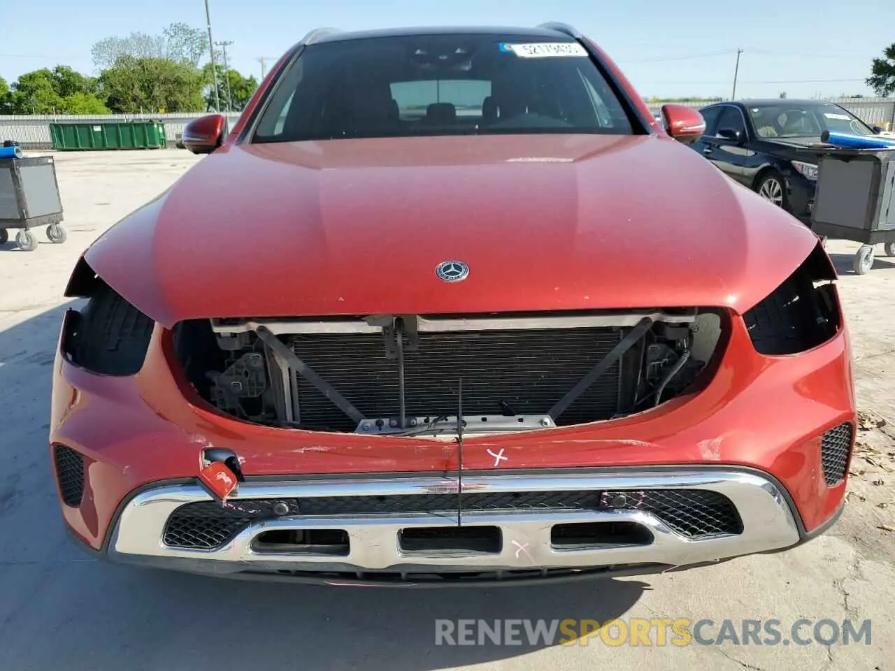 5 Photograph of a damaged car W1N0G8EBXLF837899 MERCEDES-BENZ GLC-CLASS 2020