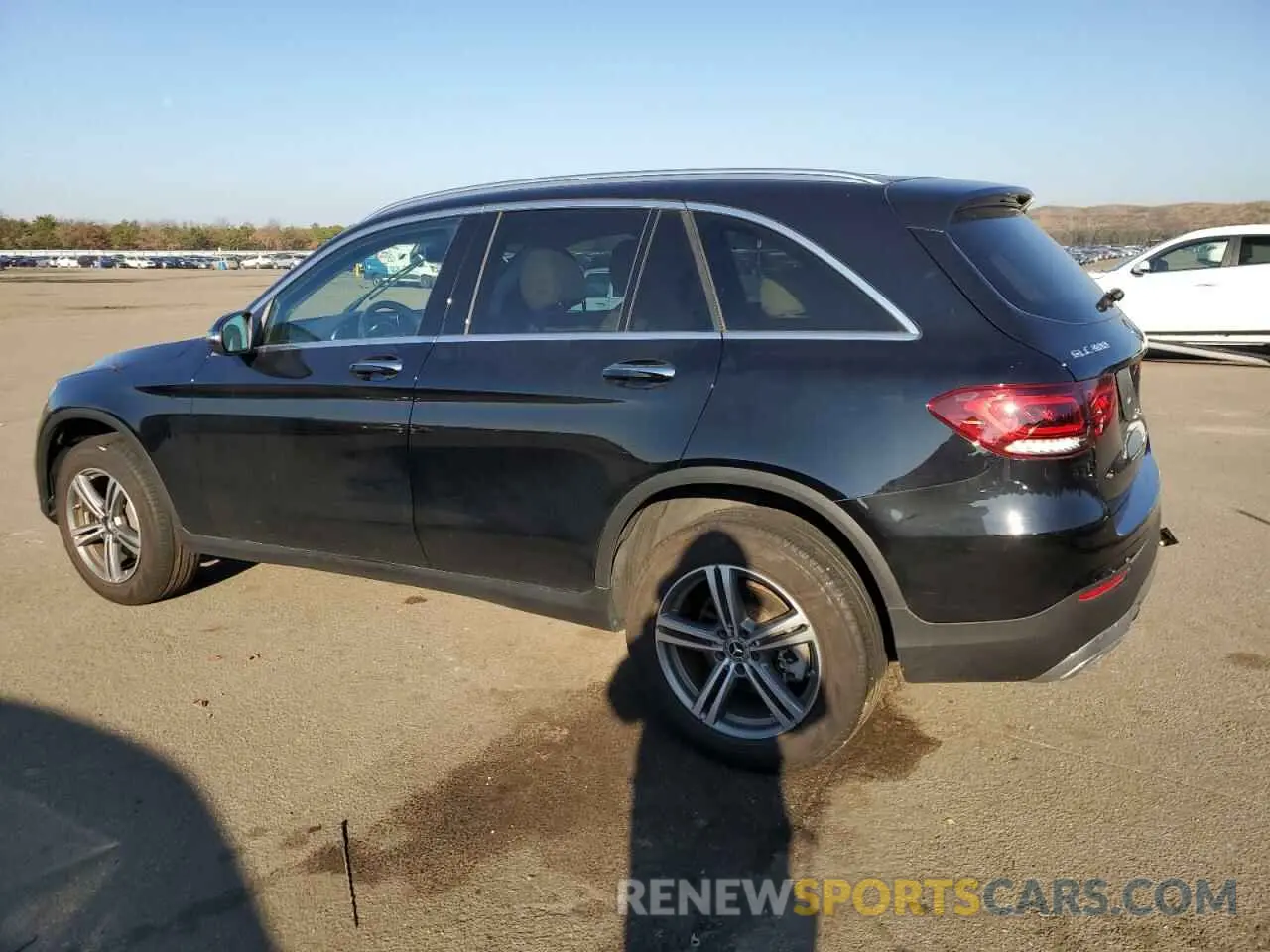2 Photograph of a damaged car W1N0G8EBXLF842200 MERCEDES-BENZ GLC-CLASS 2020