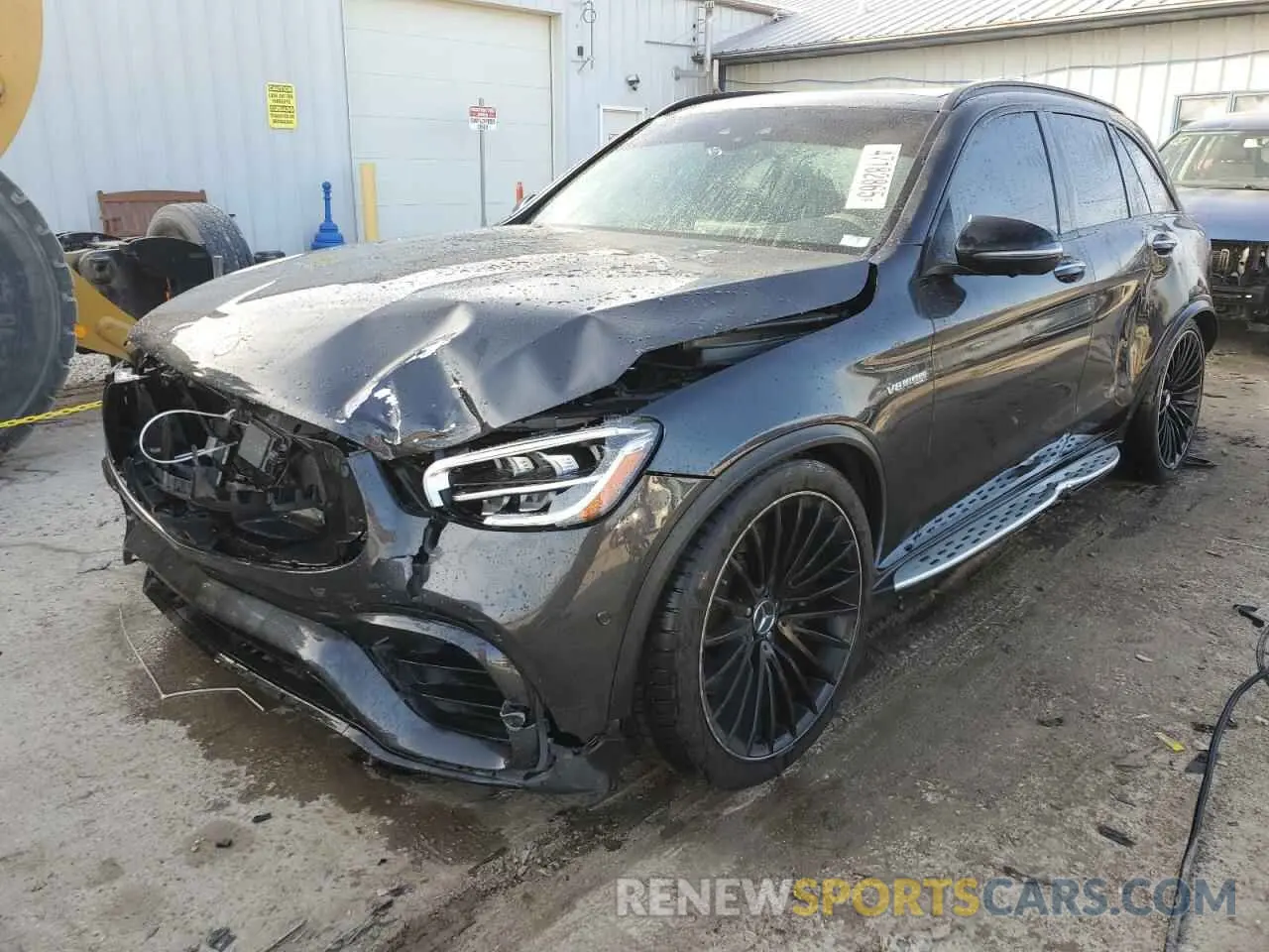 1 Photograph of a damaged car W1N0G8JB8LF786859 MERCEDES-BENZ GLC-CLASS 2020