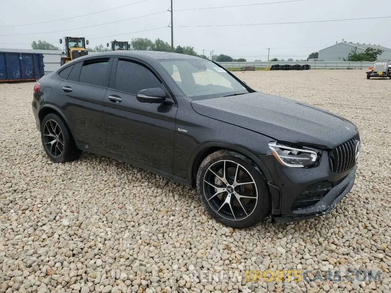 4 Photograph of a damaged car W1N0J6EB3LF766552 MERCEDES-BENZ GLC-CLASS 2020