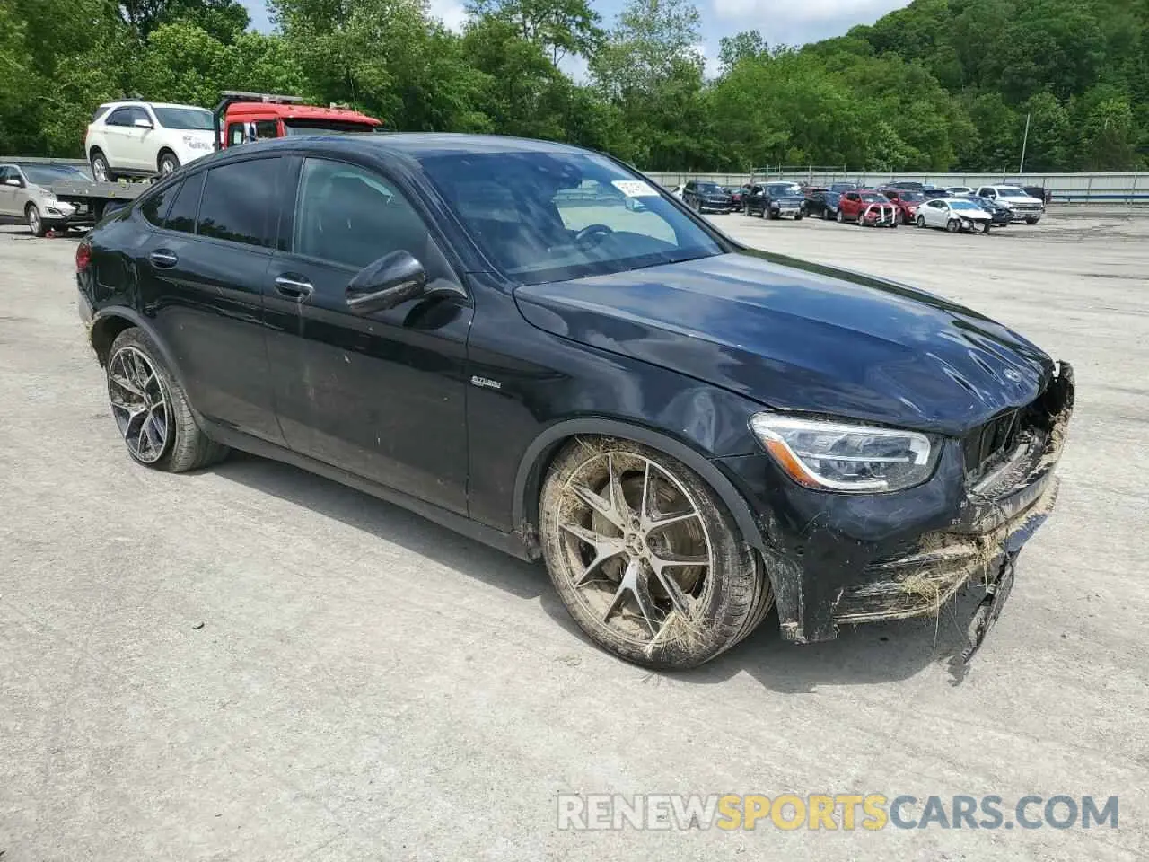 4 Photograph of a damaged car W1N0J6EB8LF763727 MERCEDES-BENZ GLC-CLASS 2020