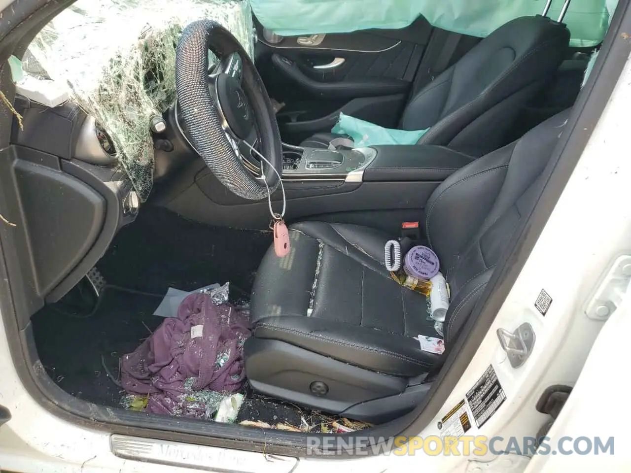 7 Photograph of a damaged car W1N0J8EB2LF838823 MERCEDES-BENZ GLC-CLASS 2020