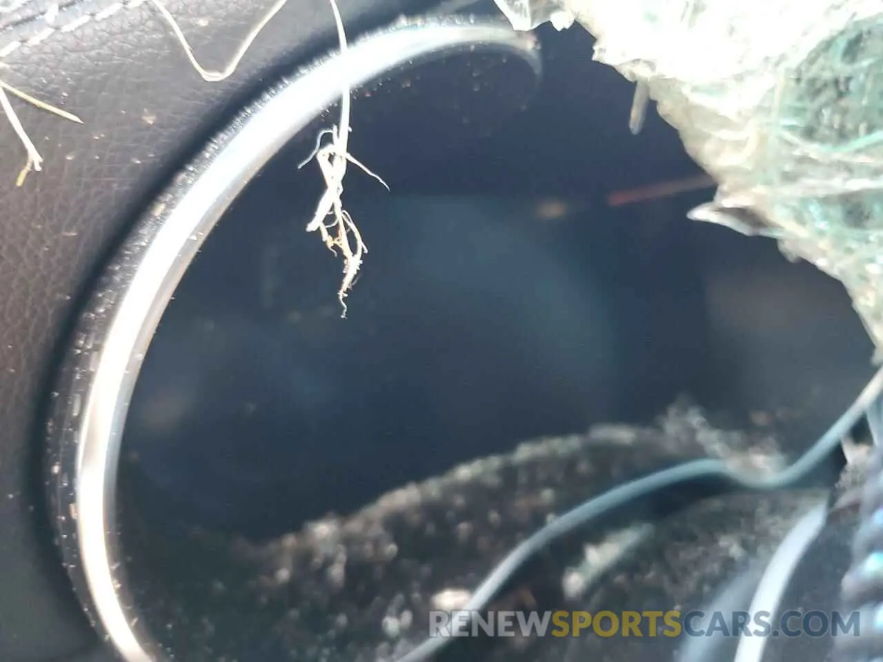 9 Photograph of a damaged car W1N0J8EB2LF838823 MERCEDES-BENZ GLC-CLASS 2020