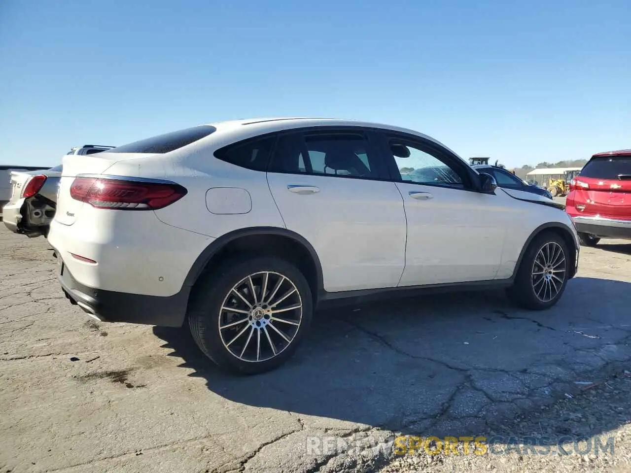 3 Photograph of a damaged car W1N0J8EB6LF863157 MERCEDES-BENZ GLC-CLASS 2020