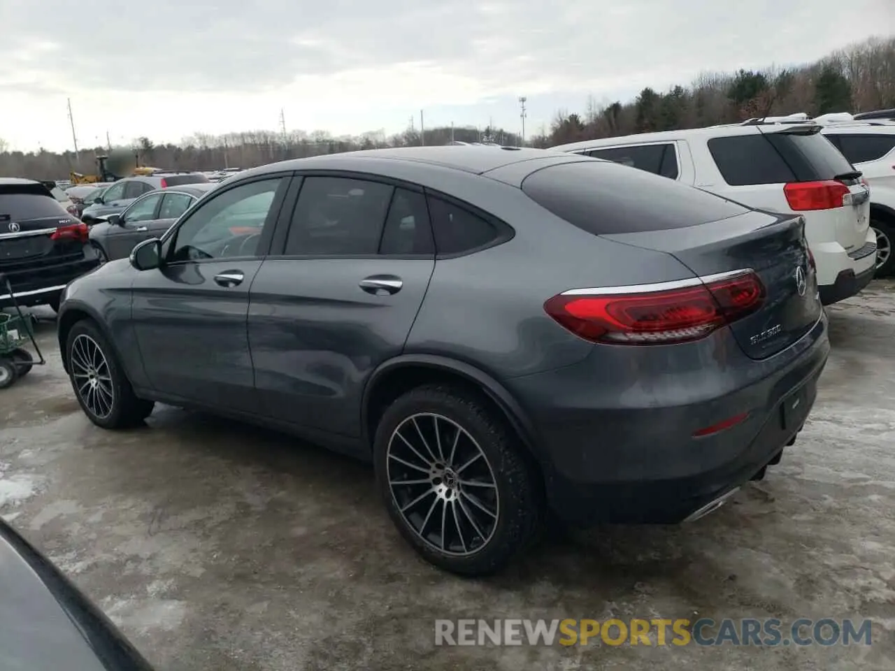 2 Photograph of a damaged car W1N0J8EBXLF759741 MERCEDES-BENZ GLC-CLASS 2020