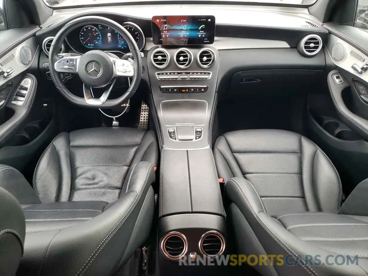8 Photograph of a damaged car W1N0J8EBXLF759741 MERCEDES-BENZ GLC-CLASS 2020