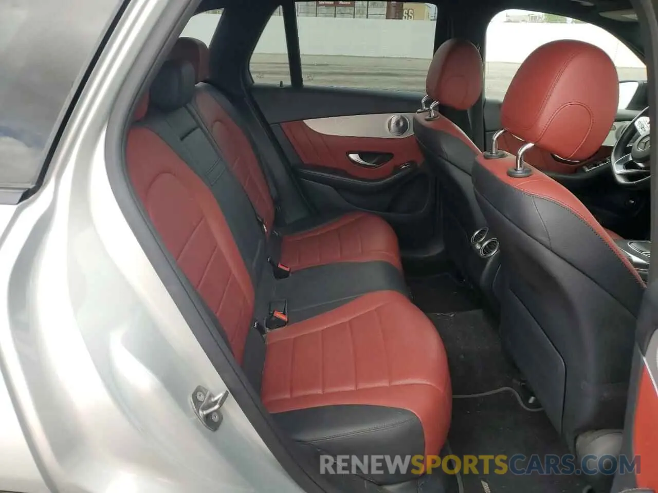 11 Photograph of a damaged car WDC0G8DB0LF694562 MERCEDES-BENZ GLC-CLASS 2020