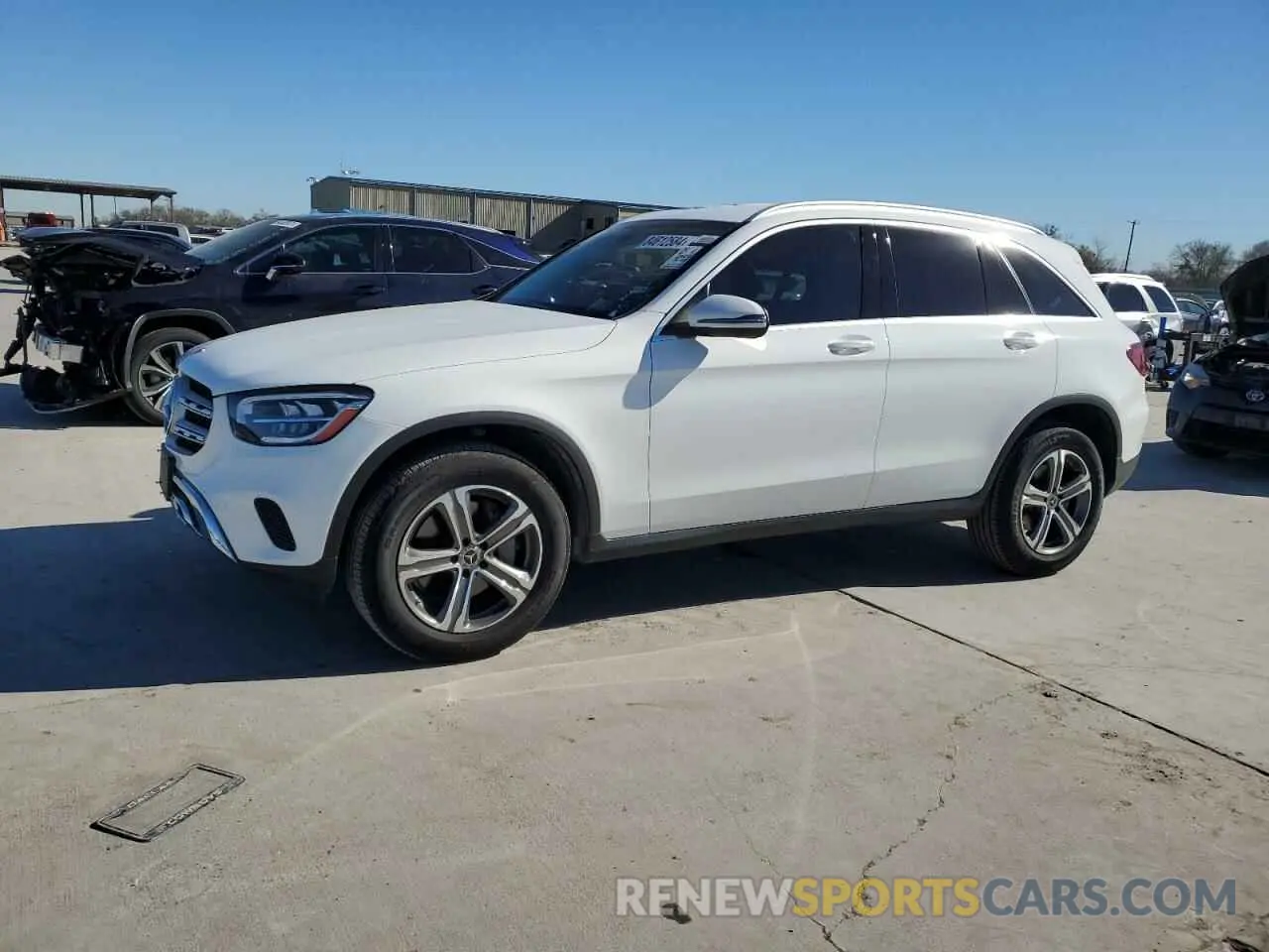 1 Photograph of a damaged car WDC0G8DB1LF741369 MERCEDES-BENZ GLC-CLASS 2020