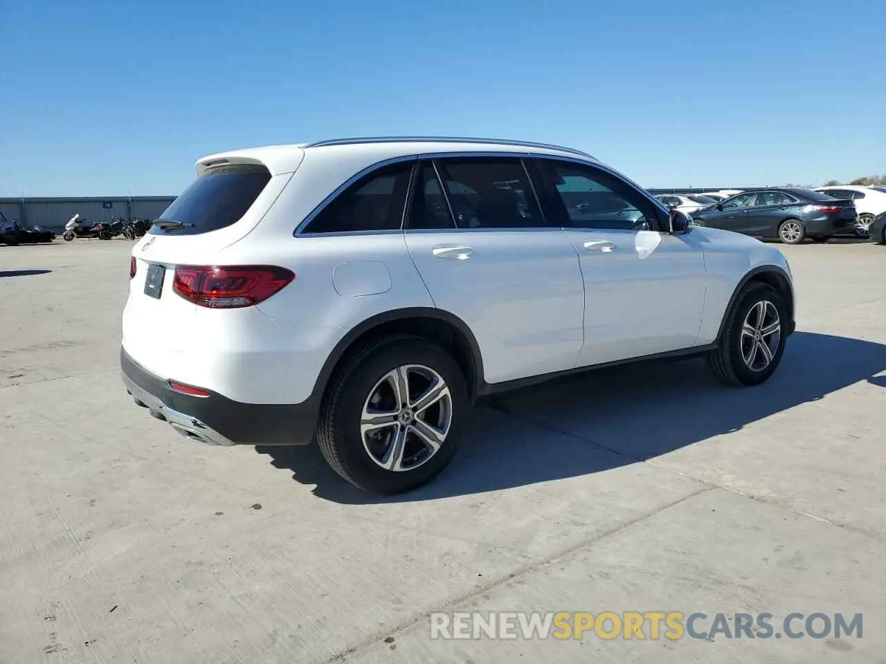 3 Photograph of a damaged car WDC0G8DB1LF741369 MERCEDES-BENZ GLC-CLASS 2020