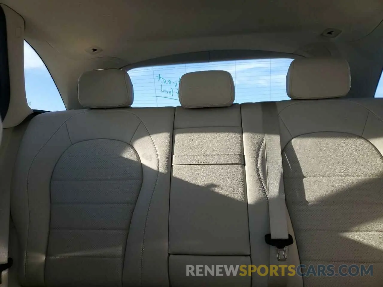 10 Photograph of a damaged car WDC0G8DB2LF686883 MERCEDES-BENZ GLC-CLASS 2020