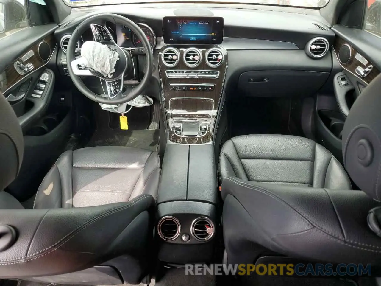 8 Photograph of a damaged car WDC0G8DB4LF736330 MERCEDES-BENZ GLC-CLASS 2020
