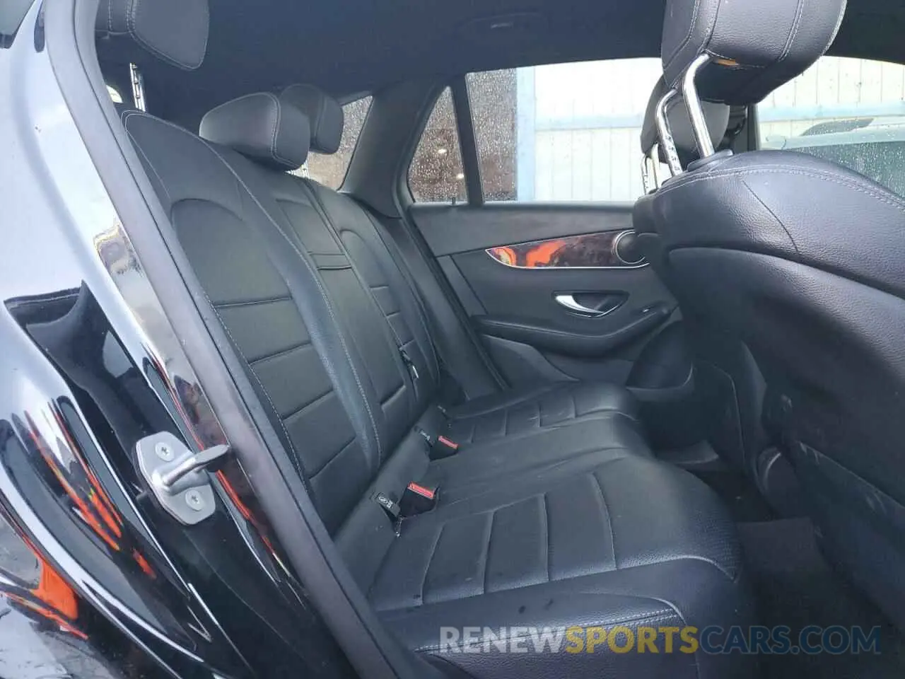 11 Photograph of a damaged car WDC0G8DB5LF698364 MERCEDES-BENZ GLC-CLASS 2020