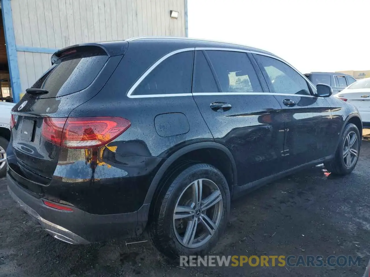 3 Photograph of a damaged car WDC0G8DB5LF698364 MERCEDES-BENZ GLC-CLASS 2020