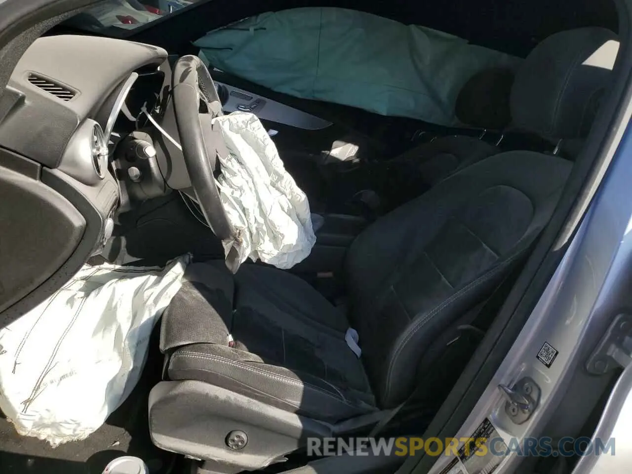 7 Photograph of a damaged car WDC0G8DB8LF673135 MERCEDES-BENZ GLC-CLASS 2020