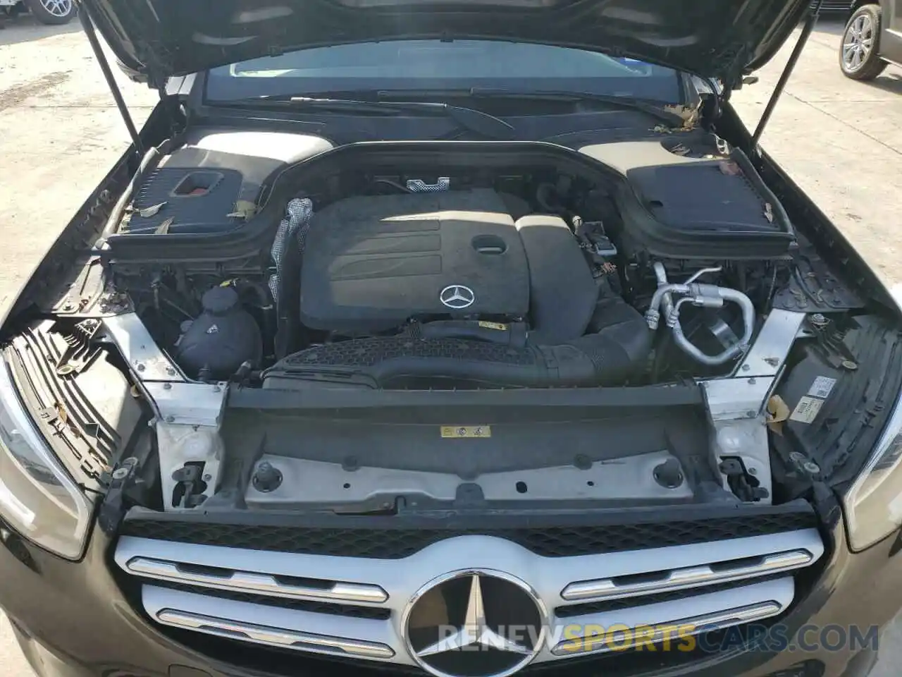 12 Photograph of a damaged car WDC0G8DB9LF739403 MERCEDES-BENZ GLC-CLASS 2020